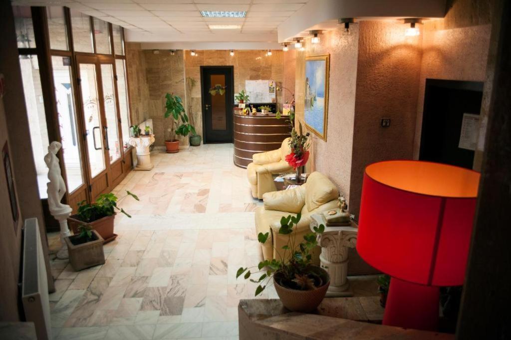 Hotel Decentria Timisoara Exterior photo